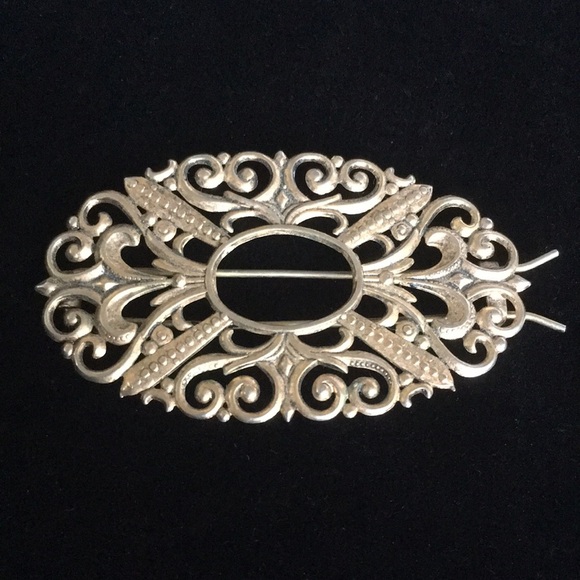 unknown Accessories - Elegant Vintage Hair Clip